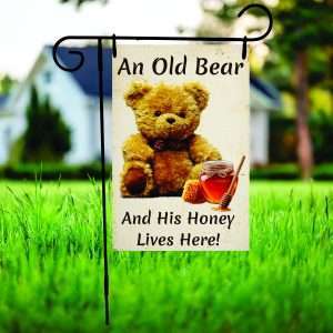 An Old Bear Lives Here (GFEV339) - styled